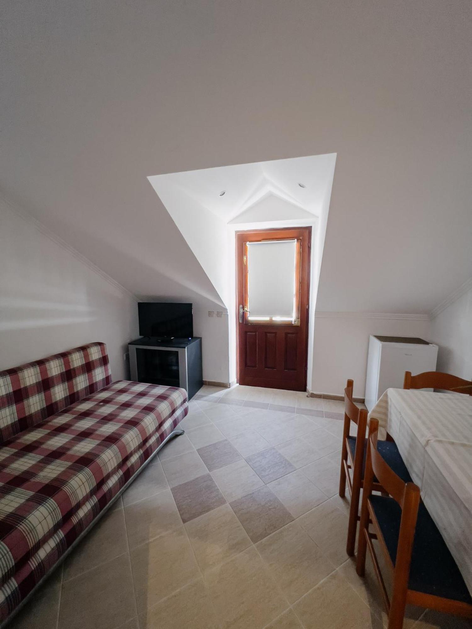 Pjevalo-mljet Apartment