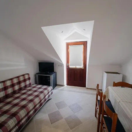 Apartmani Pjevalo-Mljet Polace Exterior photo